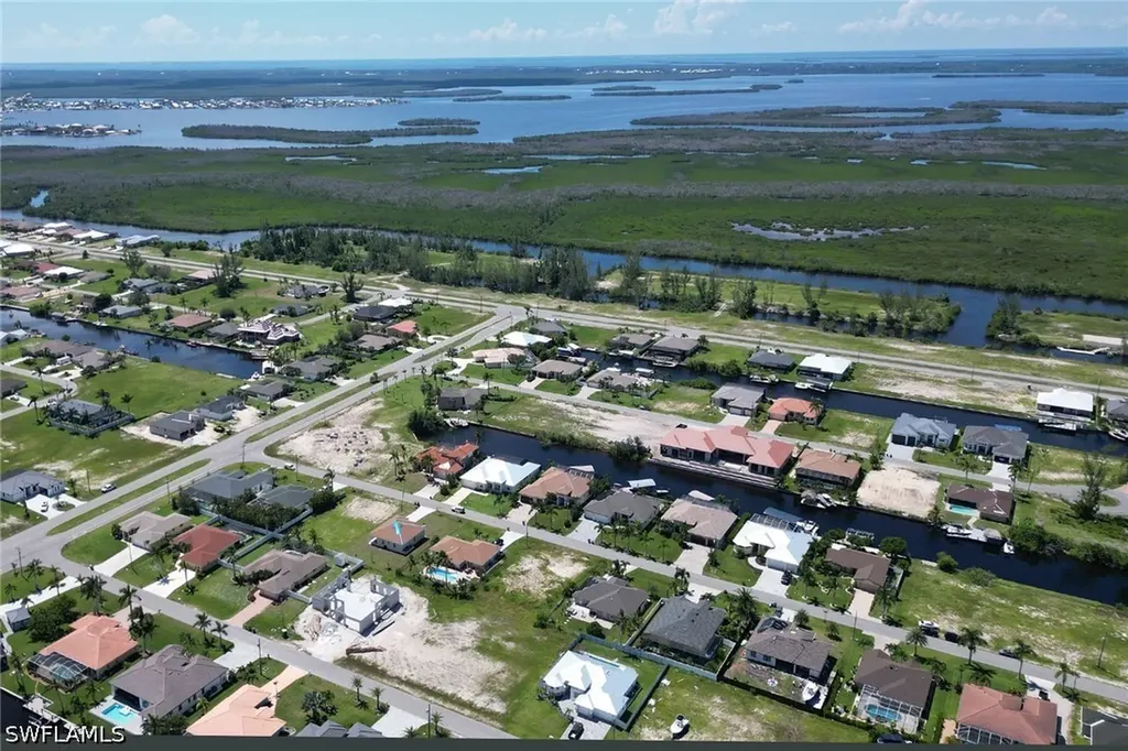 109 NW 38th Place Cape Coral FL 33993