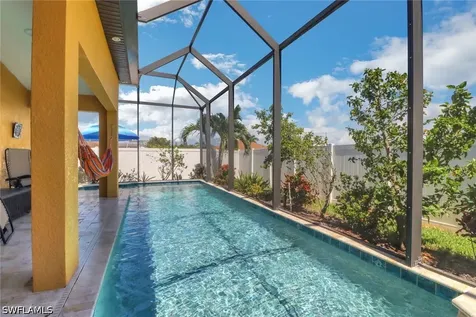 109 NW 38th Place Cape Coral FL 33993