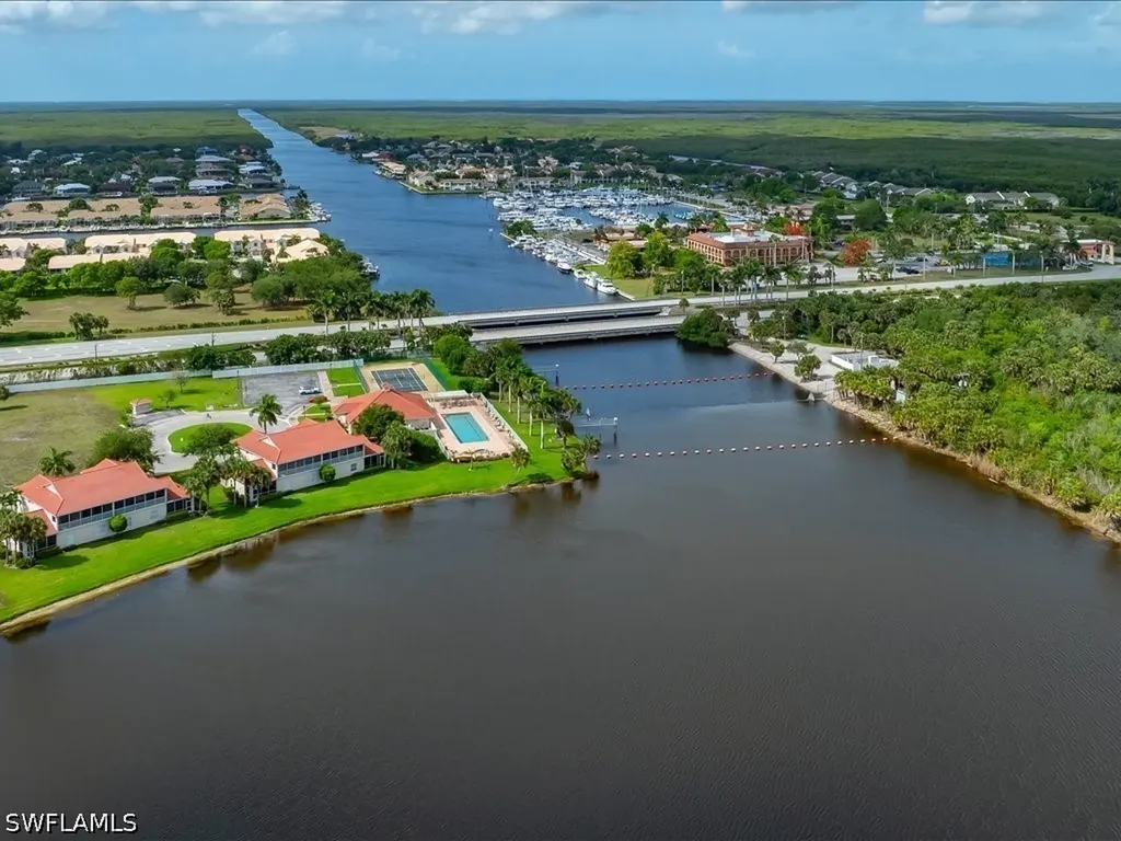 25064 Peacock Lane Naples FL 34114