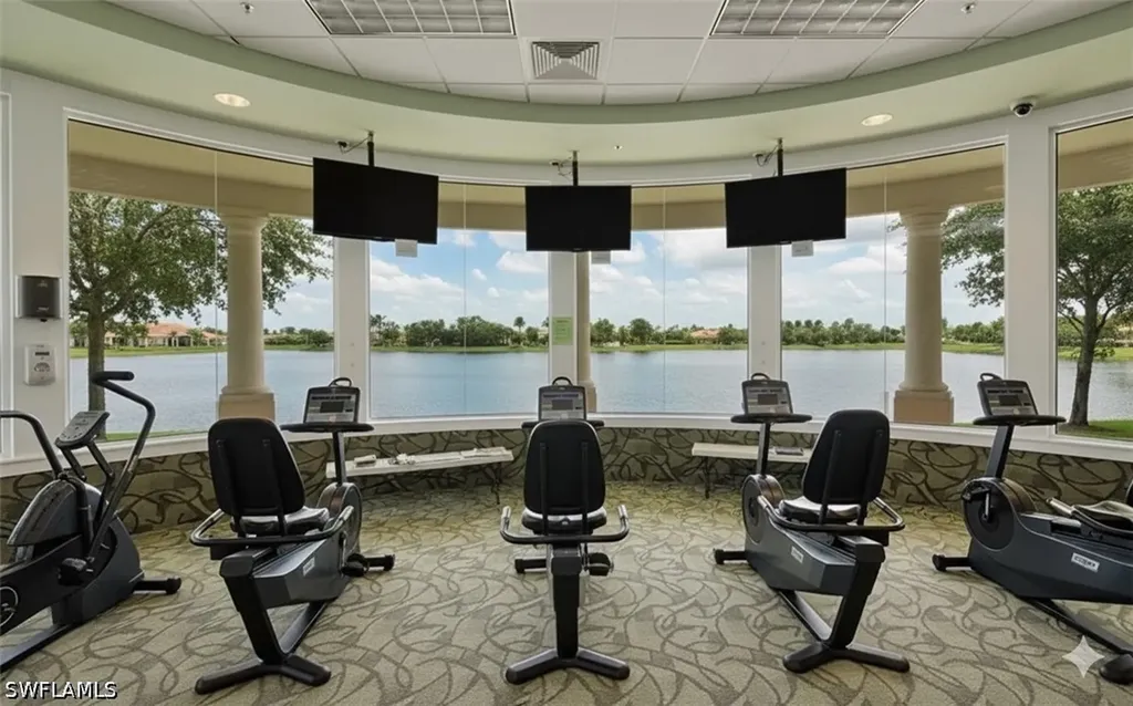 6112 Towncenter Circle Naples FL 34119