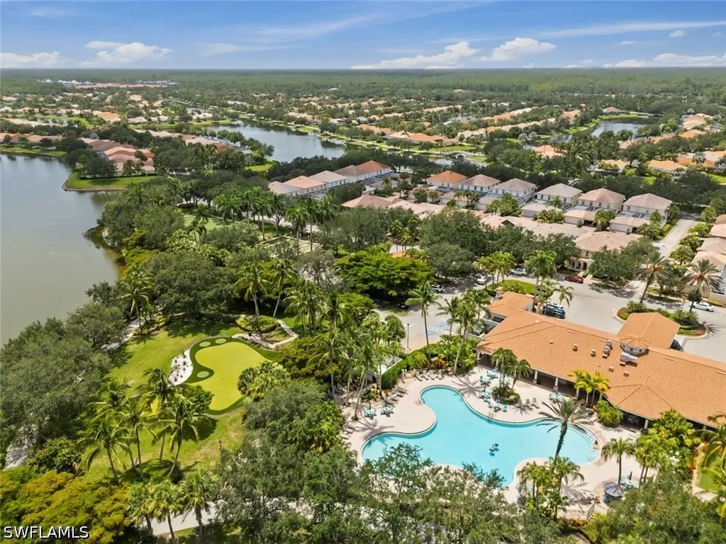 6112 Towncenter Circle Naples FL 34119