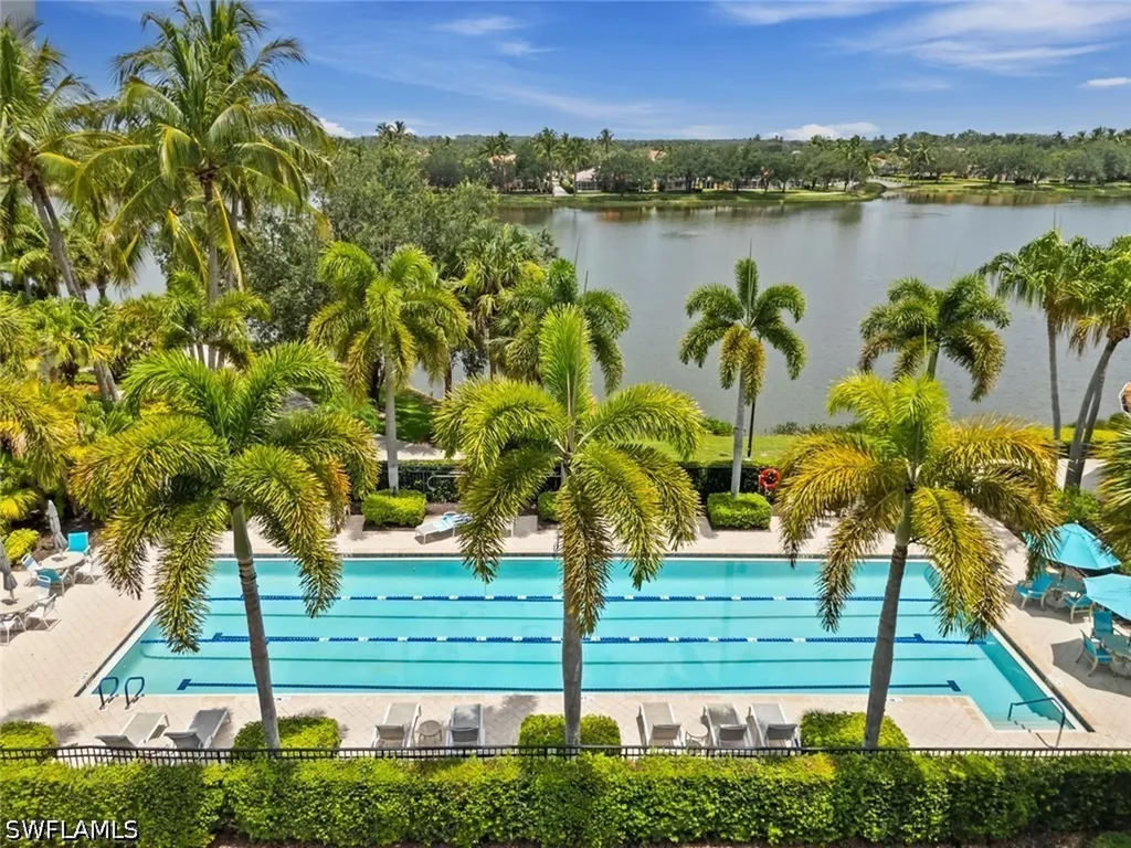 6112 Towncenter Circle Naples FL 34119
