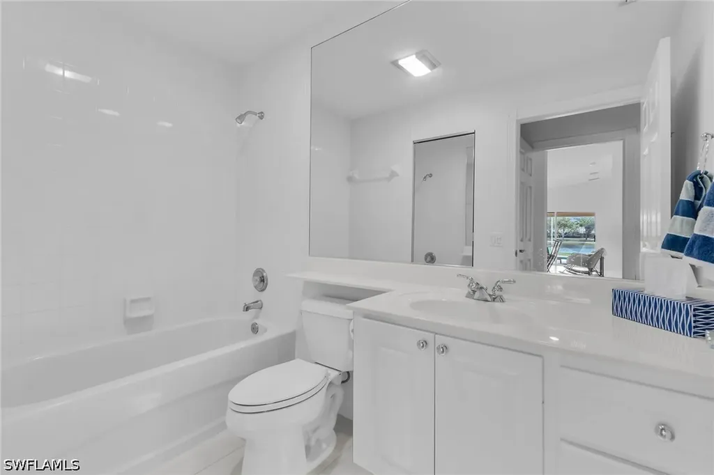 7784 Ionio Court Naples FL 34114