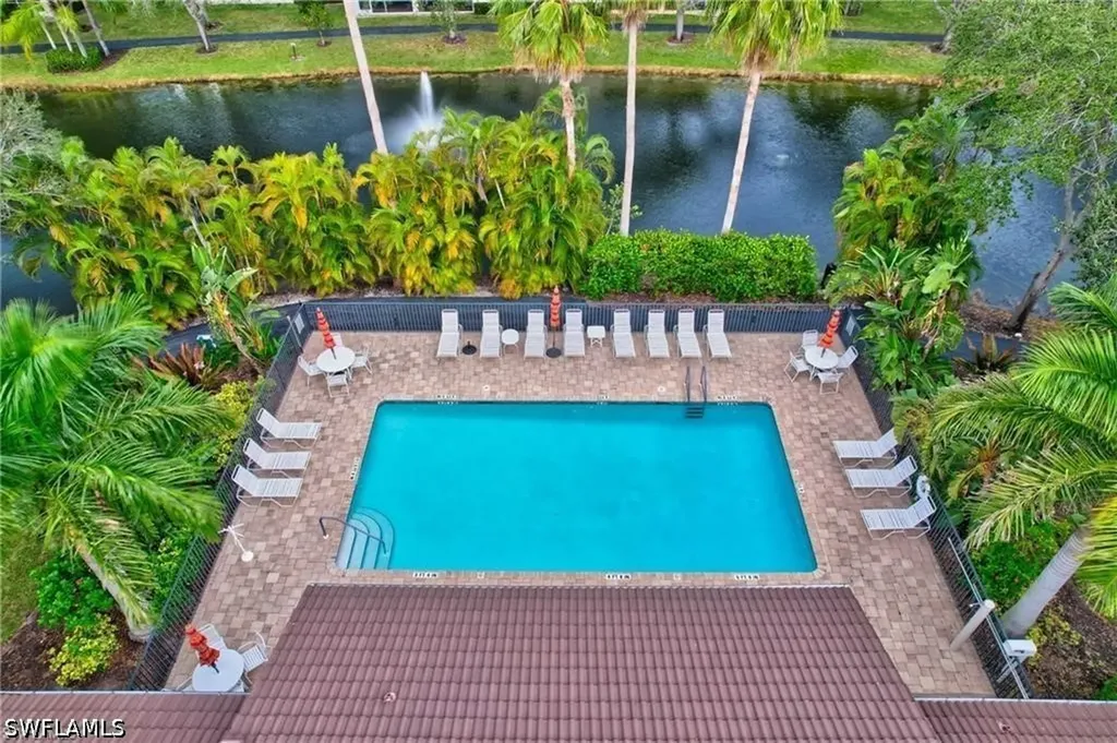 300 Diamond Circle Naples FL 34110