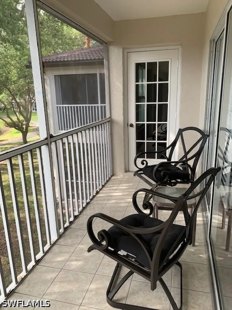 300 Diamond Circle Naples FL 34110