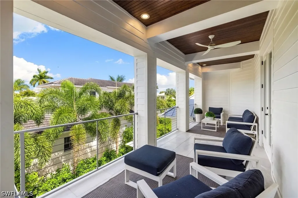 950 8th Street S Naples FL 34102