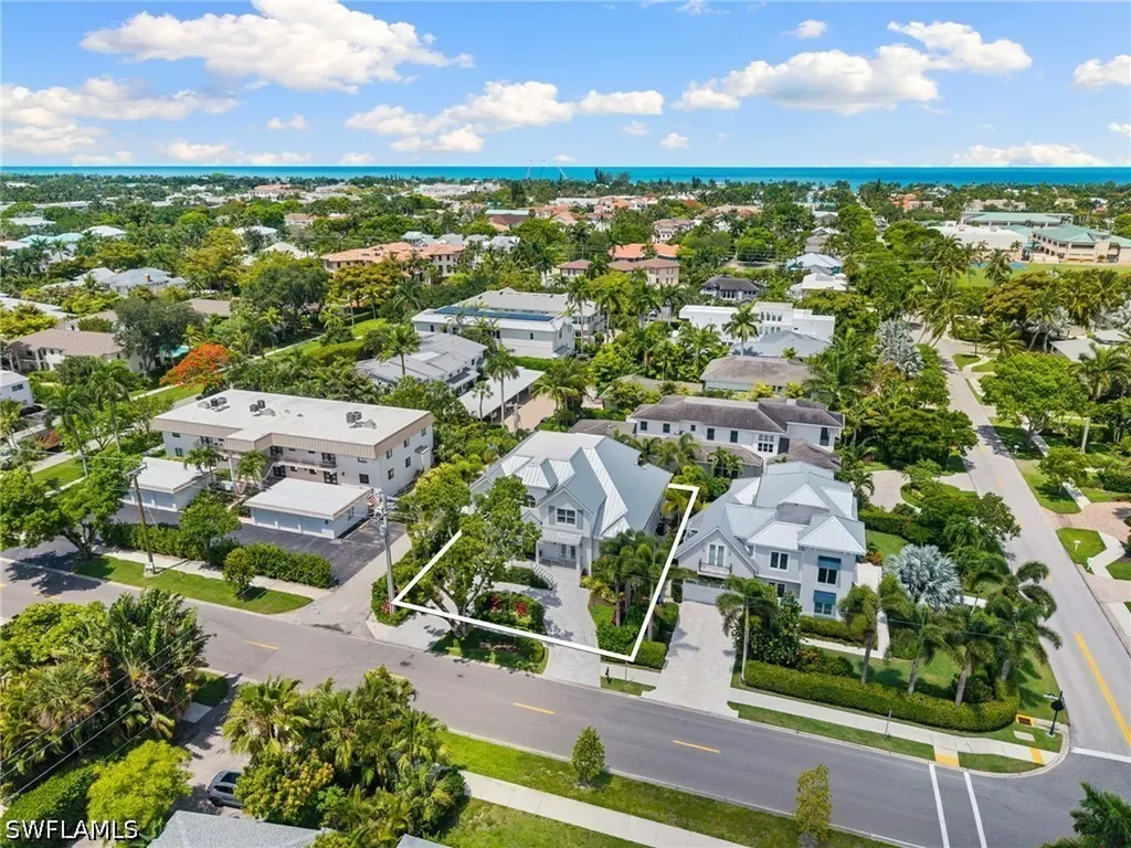 950 8th Street S Naples FL 34102