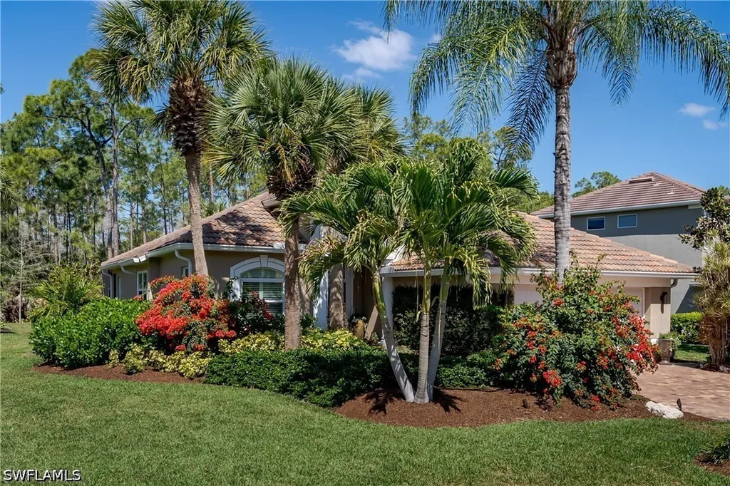 6495 Waverly Green Way Naples FL 34110