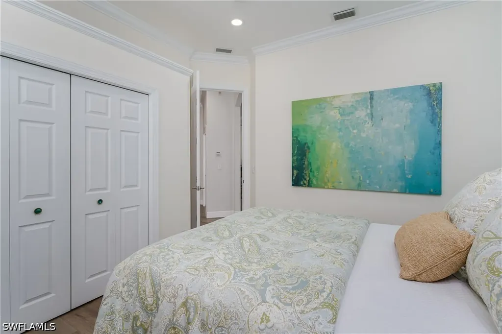 6495 Waverly Green Way Naples FL 34110