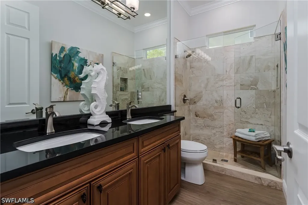6495 Waverly Green Way Naples FL 34110
