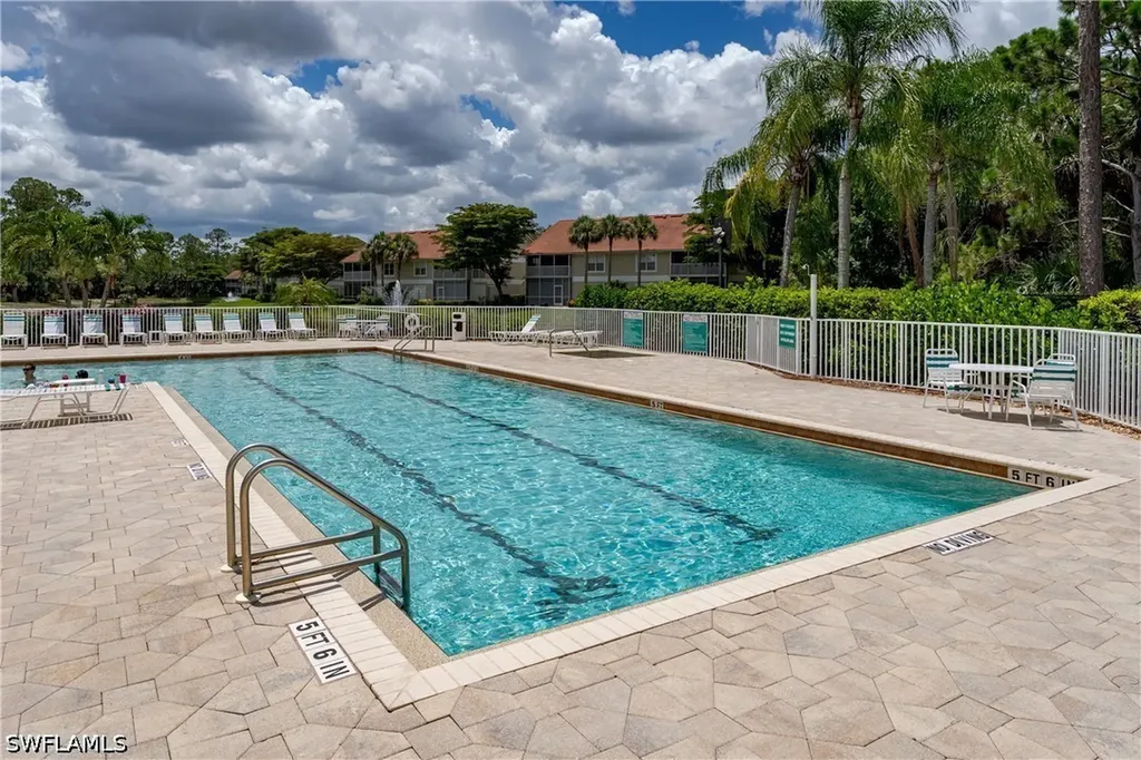 6495 Waverly Green Way Naples FL 34110