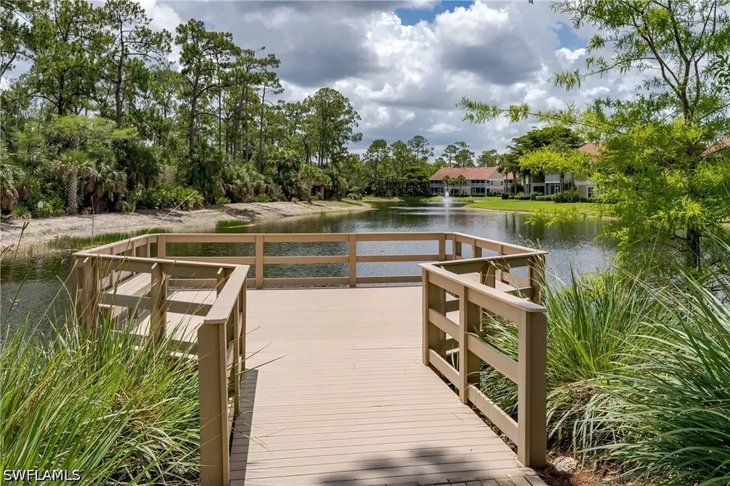 6495 Waverly Green Way Naples FL 34110