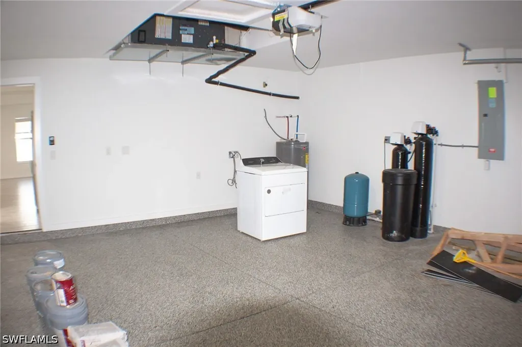 3103 11th Street SW Lehigh Acres FL 33976