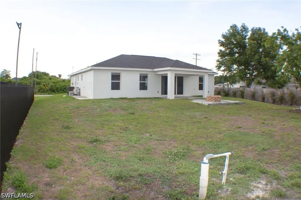 3103 11th Street SW Lehigh Acres FL 33976