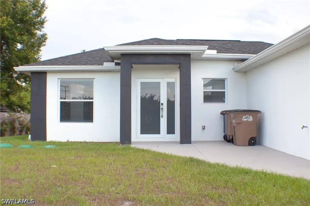 3103 11th Street SW Lehigh Acres FL 33976