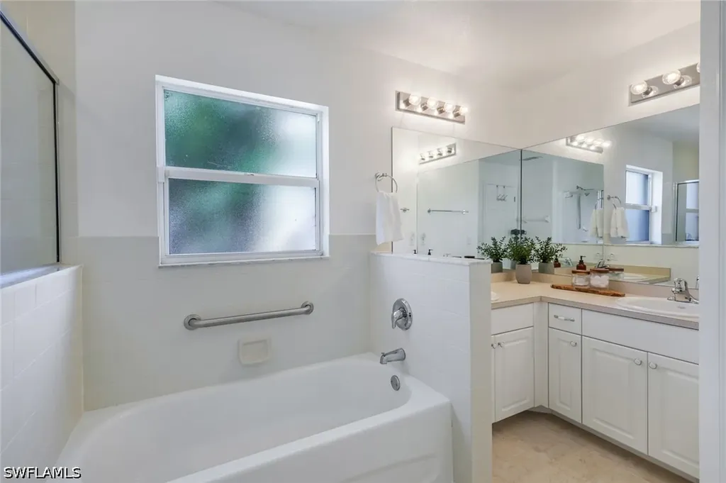3028 NW 6th Place Cape Coral FL 33993