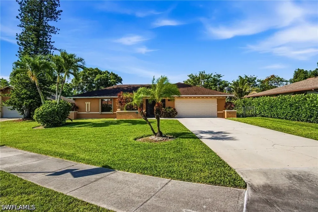 Bonita Springs FL, 9792 Kentucky Street