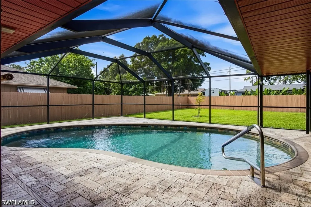 9792 Kentucky Street Bonita Springs FL 34135
