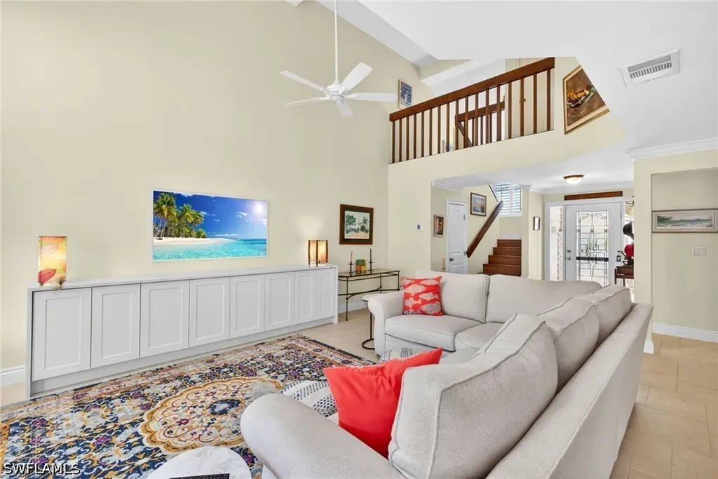 4030 Crayton Road Naples FL 34103