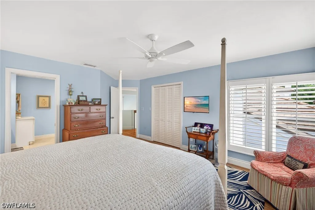 4030 Crayton Road Naples FL 34103