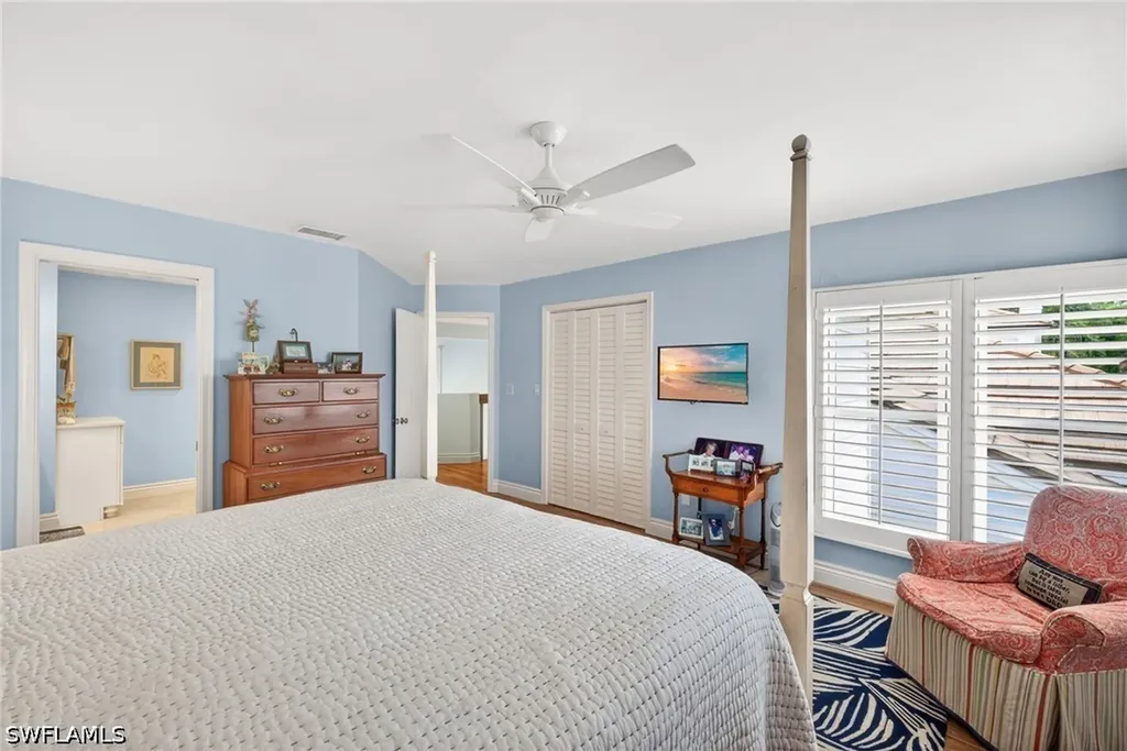 4030 Crayton Road Naples FL 34103
