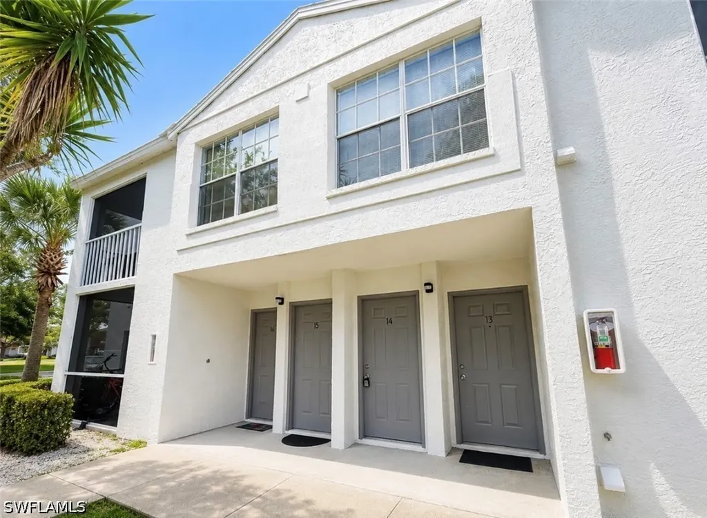 161 Santa Clara Drive Naples FL 34104