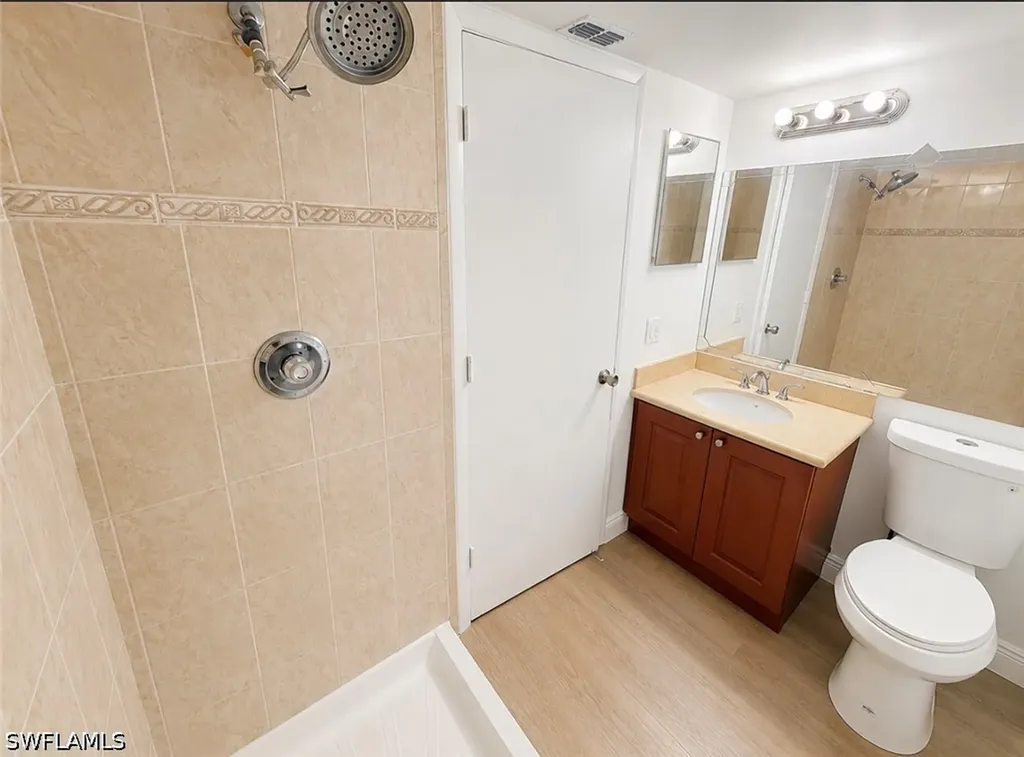 161 Santa Clara Drive Naples FL 34104