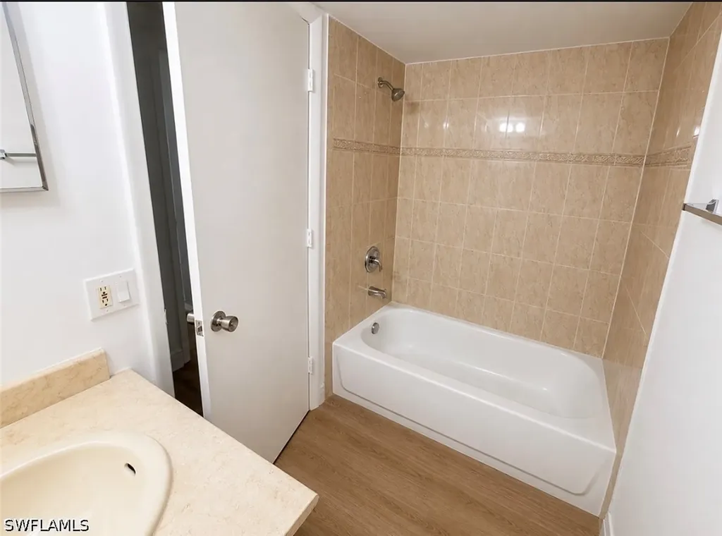 161 Santa Clara Drive Naples FL 34104