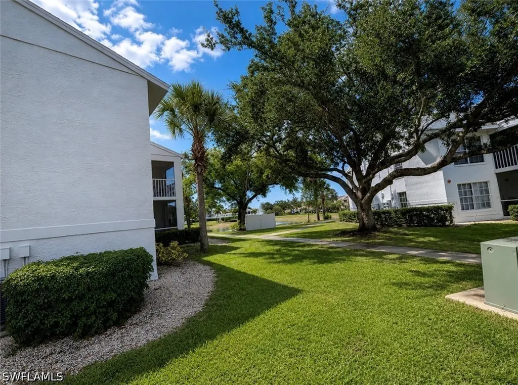 161 Santa Clara Drive Naples FL 34104