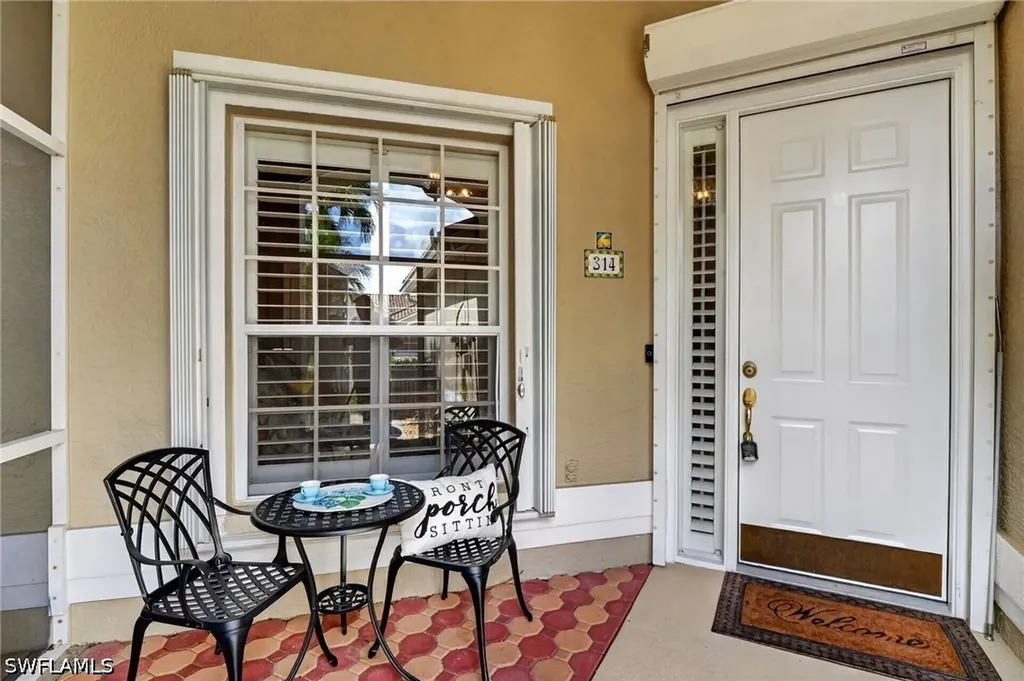 314 Stella Maris Drive S Naples FL 34114
