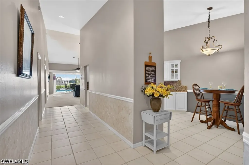 314 Stella Maris Drive S Naples FL 34114