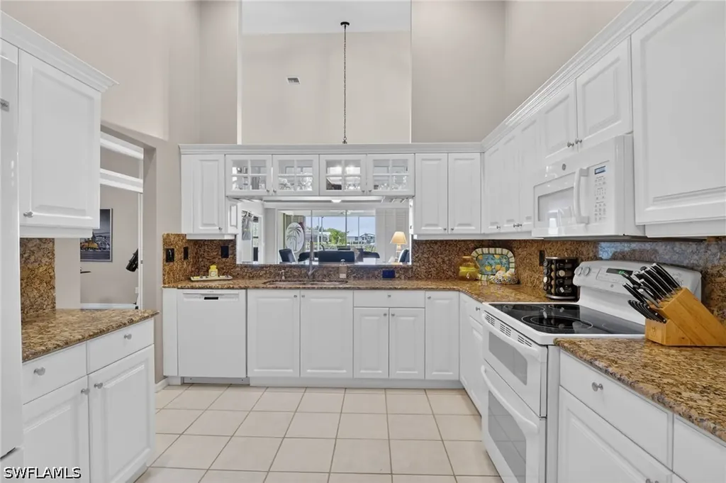 314 Stella Maris Drive S Naples FL 34114
