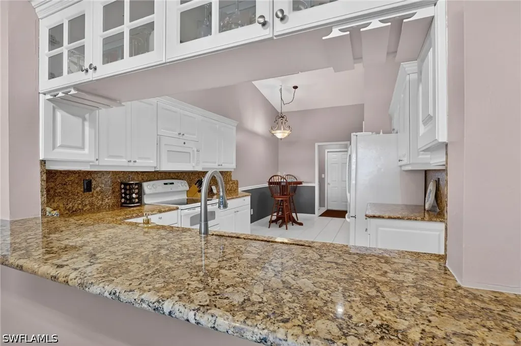 314 Stella Maris Drive S Naples FL 34114