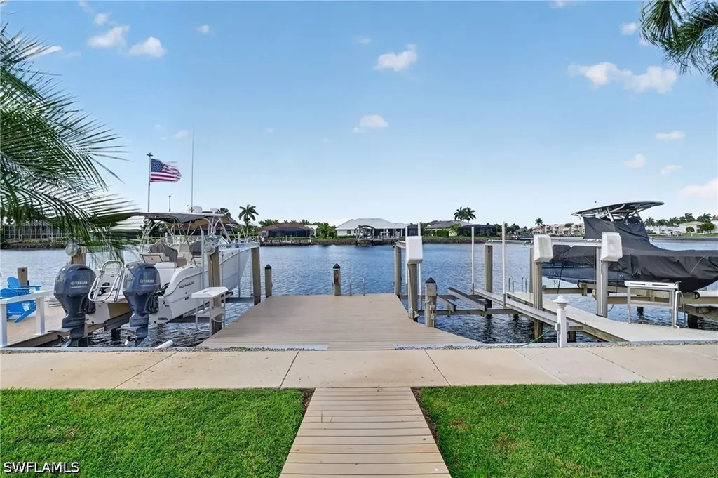 314 Stella Maris Drive S Naples FL 34114