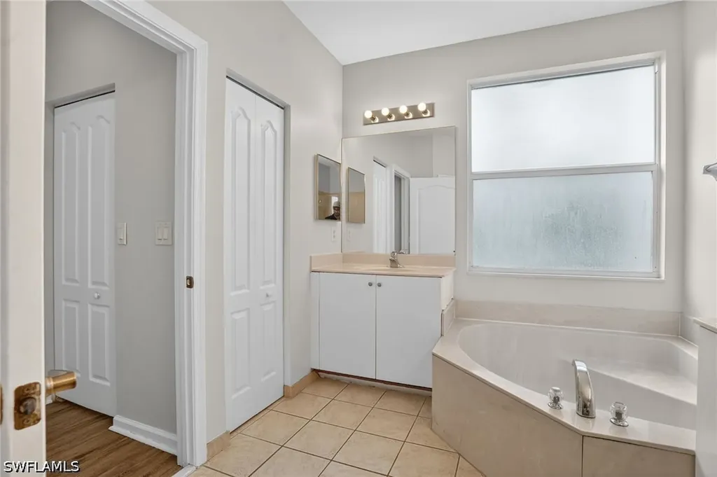 7013 Romana Way Naples FL 34119