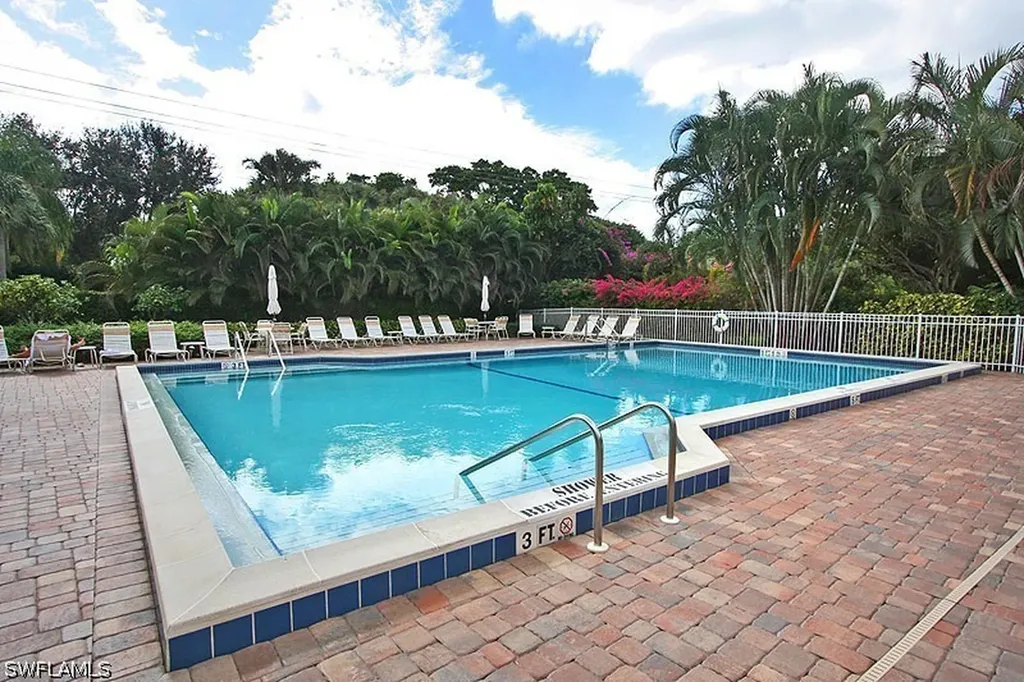 549 Beachwalk Circle Naples FL 34108