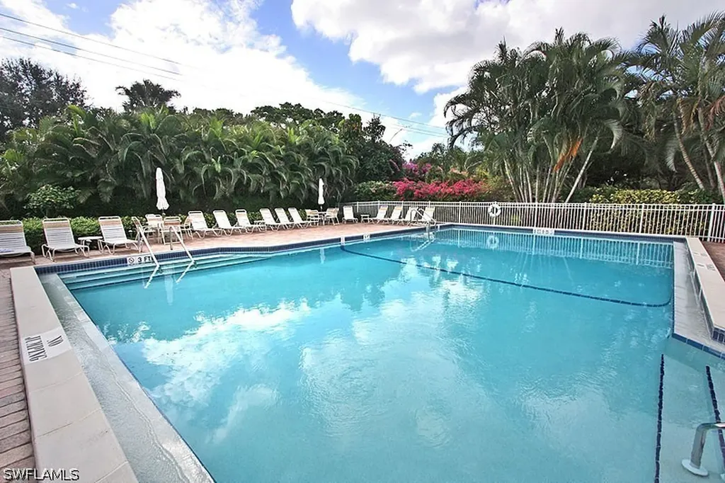 549 Beachwalk Circle Naples FL 34108