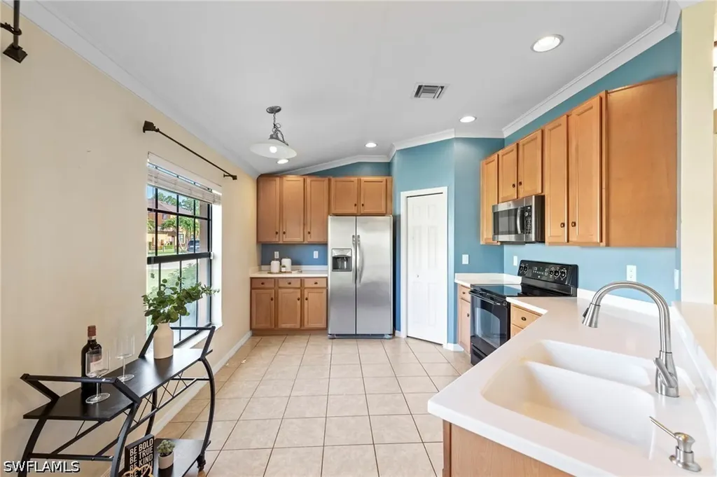 3761 Pino Vista Way Estero FL 33928