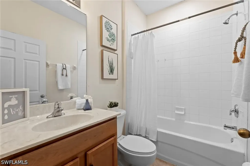 3761 Pino Vista Way Estero FL 33928