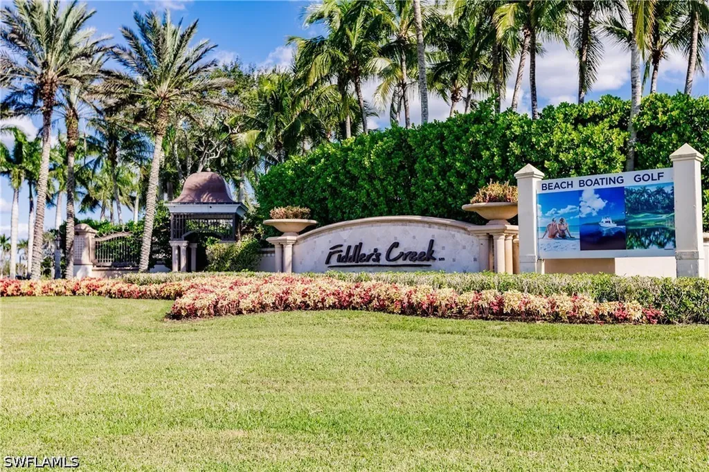 3163 Serena Lane Naples FL 34114