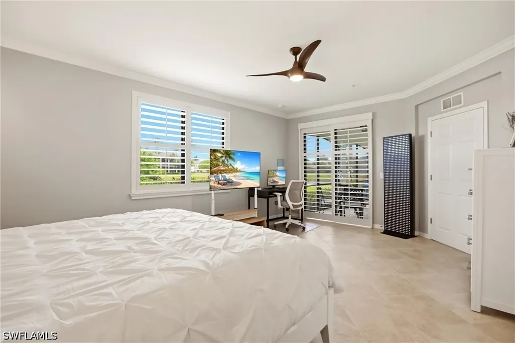 3163 Serena Lane Naples FL 34114