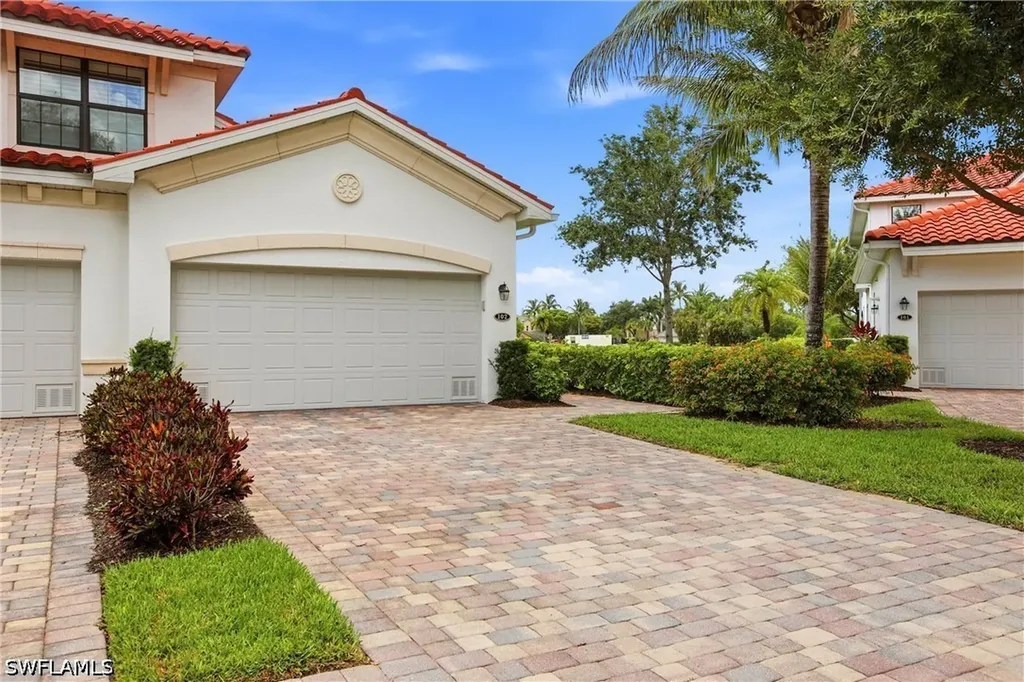 3163 Serena Lane Naples FL 34114