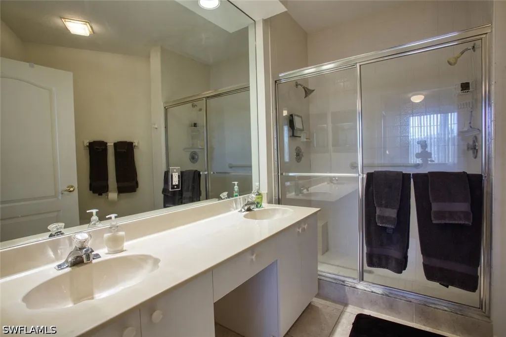 8365 Excalibur Circle Naples FL 34108