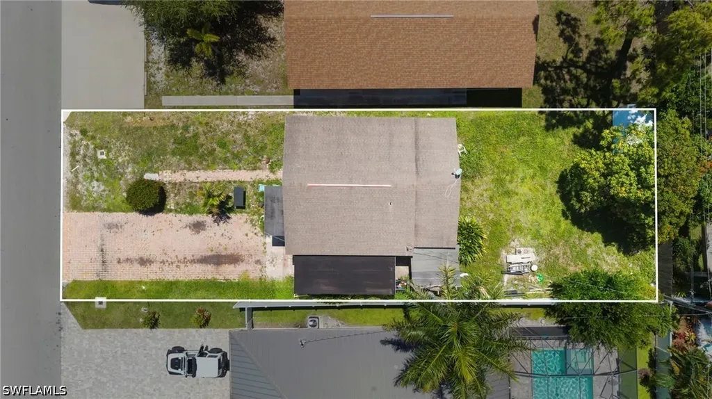 641 105th Avenue N Naples FL 34108