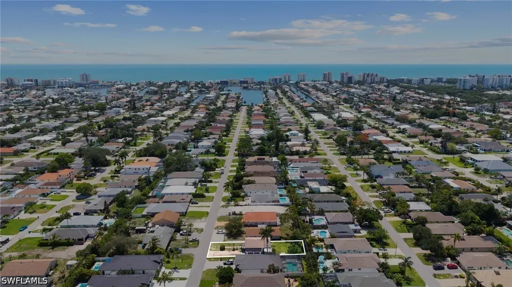 641 105th Avenue N Naples FL 34108