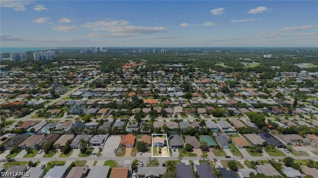 641 105th Avenue N Naples FL 34108