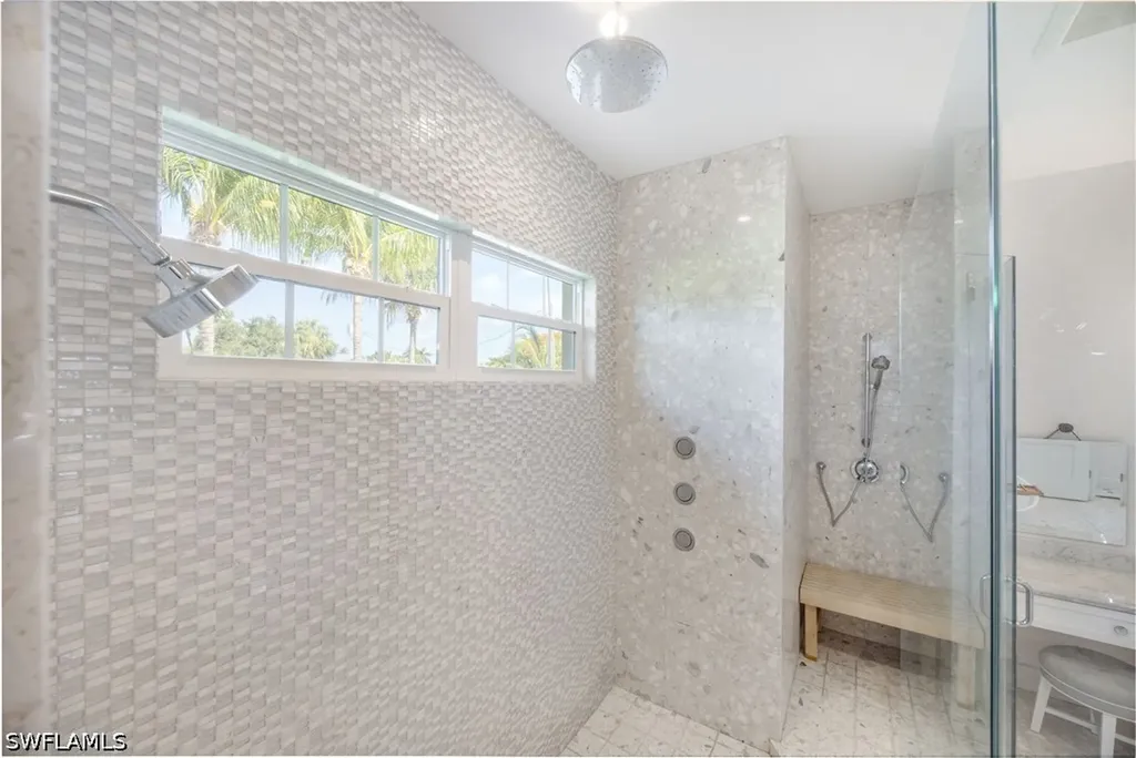 1571 Bonita Lane Naples FL 34102