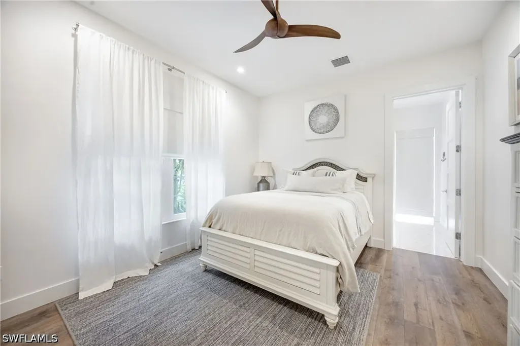 1571 Bonita Lane Naples FL 34102