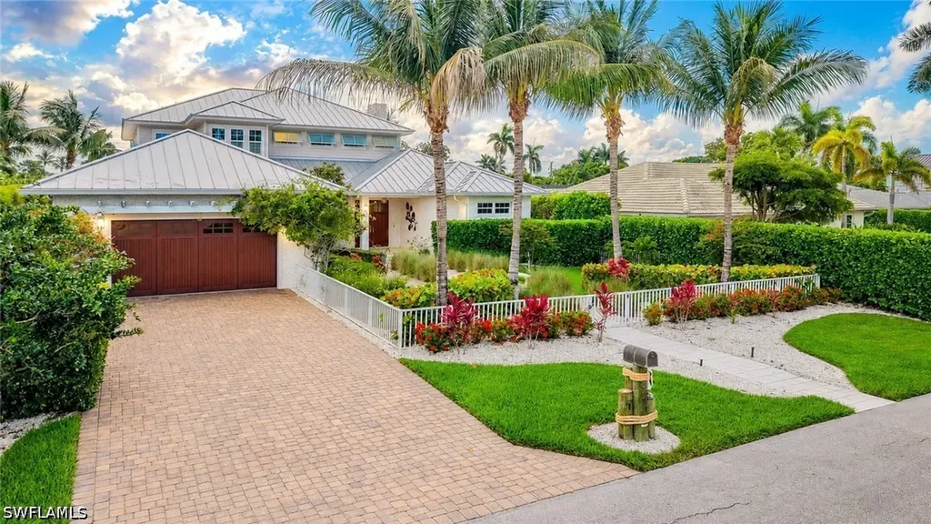 1571 Bonita Lane Naples FL 34102