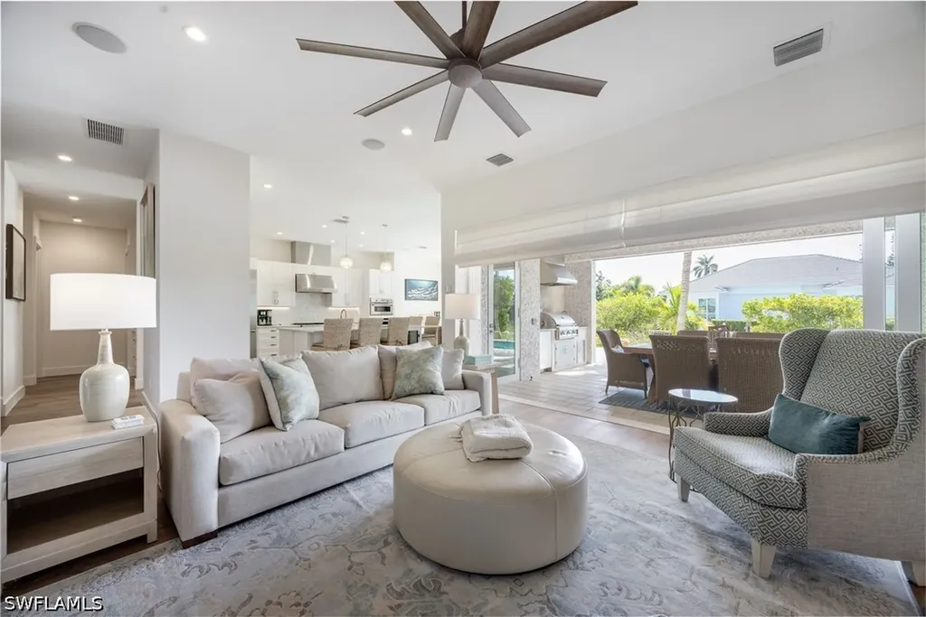 1571 Bonita Lane Naples FL 34102
